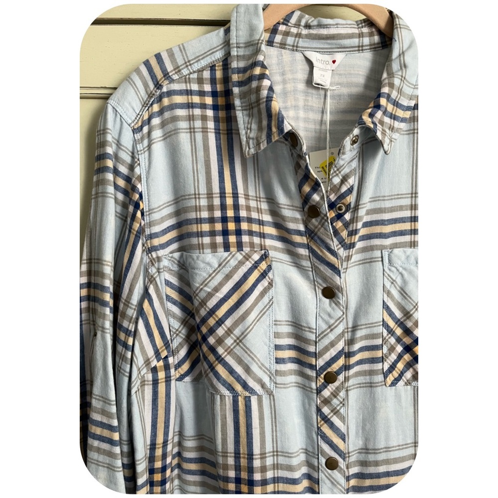 PLUS plaid button up